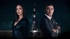 Zac Efron és Jessica Alba nem egy új James Bond filmet csinálnak, pedig nagyon úgy néz ki kép