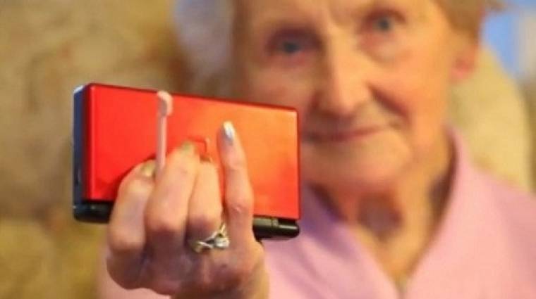 100 éves nagyi, aki Nintendo DS-sel tartja magát formában bevezetőkép