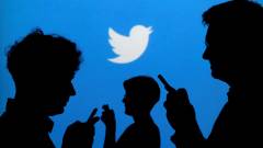 Egy floridai tinit és két társát vádolják a Twitter elleni hackertámadással kép