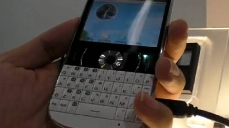 Blackberry-kre hajaz az Acer új mobilja kép