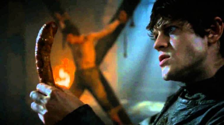 Napi büntetés: Ramsay Bolton a Trónok harca legcukibb karaktere bevezetőkép