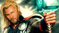 Thor kalapácsa elkészült a valóságban, és csak készítője tudja felemelni kép