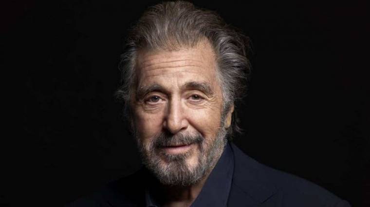 Al Pacino telefontokján mosolyog a fél internet bevezetőkép