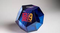 5,1 GHz-en dübörgött a 10-magos Intel Core i9-10900K kép