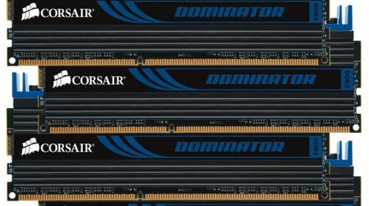 32 GB-os, négycsatornás DDR3-1866 RAM-csomag a Corsairtől kép