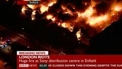 A Sony DADC raktára megsemmisült a londoni lázadásban - fennakadások várhatóak az európai disztribúciós csatornákon. kép