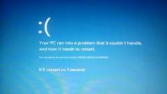 Új kék halállal jön a Windows 8 kép