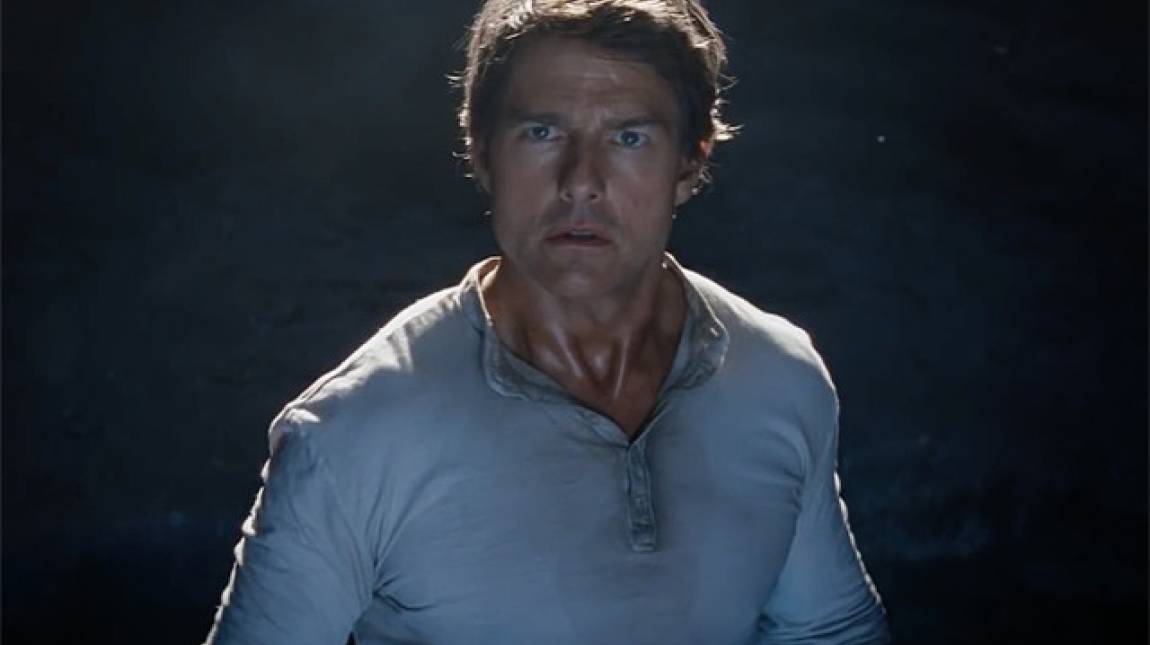 Így kaszkadőrködött Tom Cruise a Múmia forgatása alatt kép