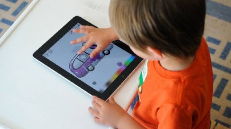 Kifosztott gyerekek miatt kártérít az Apple kép