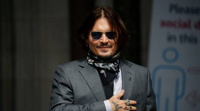 Johnny Depp fontos győzelmet aratott a bíróságon, akár 50 millió dollárt is követelhet Amber Heardtól bevezetőkép