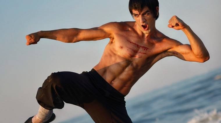 Brutális cosplay: Fei Long vagy Bruce Lee? bevezetőkép