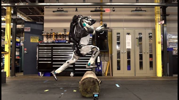 Amikor látod parkourozni a Boston Dynamics robotját, okkal félsz egy sötét jövőtől kép