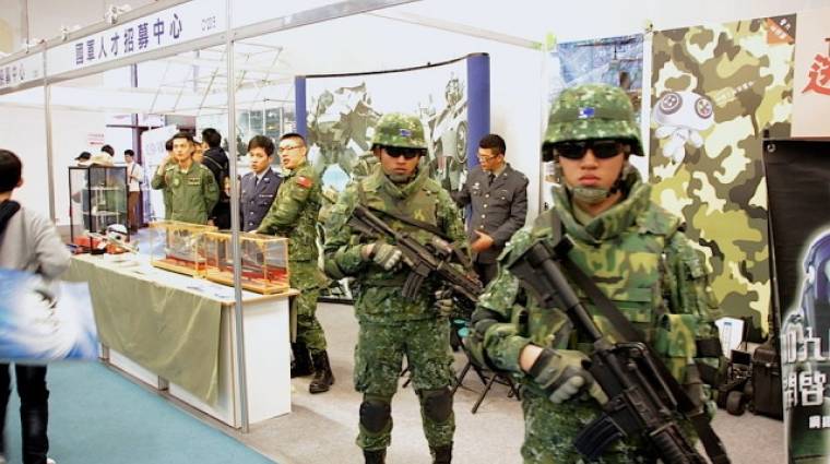 A hadseregbe toboroztak újoncokat a Taipei Game Show-n bevezetőkép