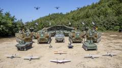 Dél-Koreában bemutatták az MI-alapú, agilis hadsereg terveit kép