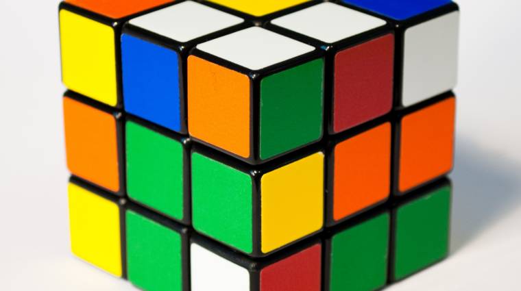 A Google is a Rubik kockát ünnepeli bevezetőkép