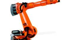 KUKA robotok a világ legintelligensebb gyártósorain kép