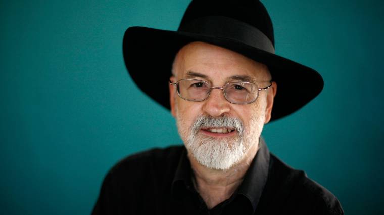 Elhunyt Sir Terry Pratchett, a Korongvilág szerzője bevezetőkép
