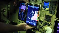 Napi abszurd: lefagyott iPadek miatt ragadtak a kifutón a repülők kép