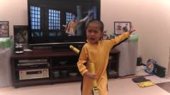 Egy 5 éves kisfiú, aki gyakorlatilag Bruce Lee (videó) kép