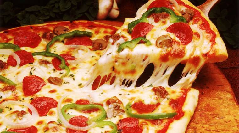 Így vágd tökéletesen egyenlő szeletekre a pizzád bevezetőkép