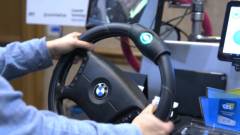 A Smartwheel a volánon tartja a kezünket kép