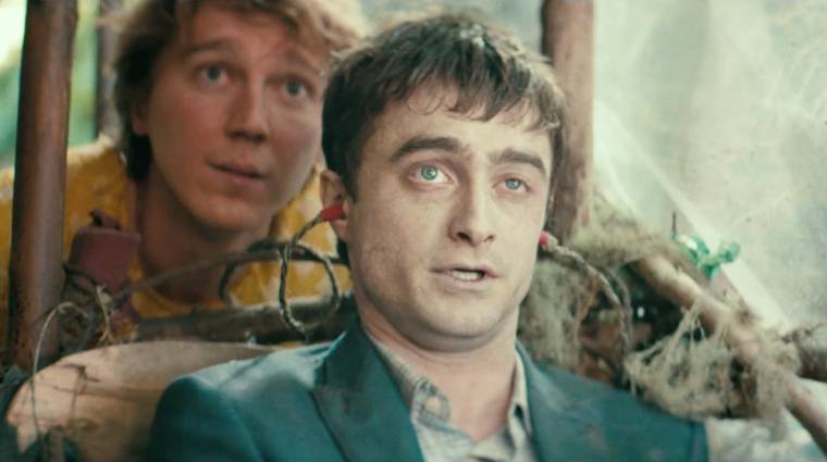 Meglepően jó lehet Daniel Radcliffe fingó hullás filmje bevezetőkép