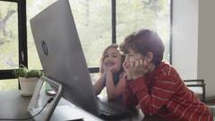 Milyen hatással van az internet a gyermekekre és fiatalokra? kép