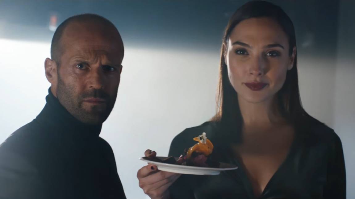 Jason Statham és Gal Gadot bunyózik az első Super Bowl reklámban kép