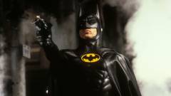 Friss képen látható a Keaton-féle Batman vadonatúj szerkója kép