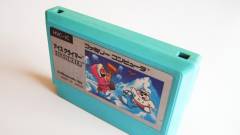 Kiderült, hogy miért vannak lyukak a Famicom kazetták tetején kép