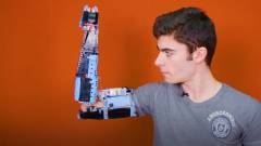 Egy srác saját műkart épített magának LEGO-ból kép
