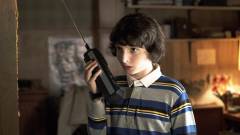 Stranger Things-témájú, walkie-talkie-kat idéző telefontokokkal jön a T-Mobile kép
