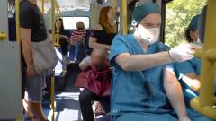 Surgeon Simulator CPR - ilyen lesz egy buszon műteni kép