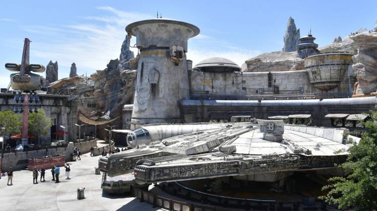 Az eredeti Star Wars trilógia sztárjai nyitották meg a Disneyland Galaxy's Edge részét bevezetőkép