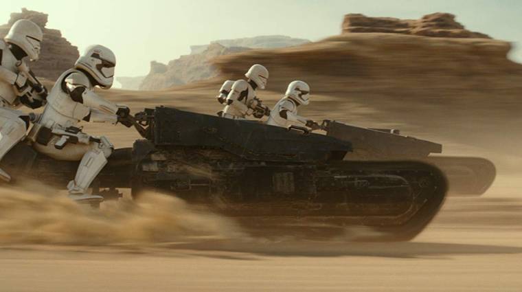 Még mindig 2022-re tervezik a következő Star Wars mozit, de nagyon sok a kérdés körülötte bevezetőkép