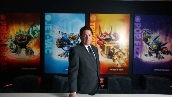 Egyre nagyobb veszélyben Bobby Kotick és az Activision Blizzard többi vezetőjének pozíciója kép