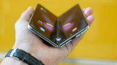 Ránctalanítja a hajtogatós mobilokat az LG új technológiája kép