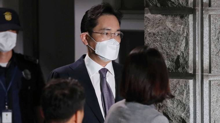 Már megint bíróság vizsgálódik a Samsung vezetője ellen kép
