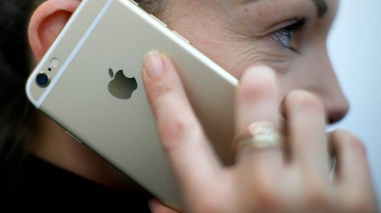 Az amerikaiak már kérhetnek kártérítést a belassult iPhone-ok miatt kép