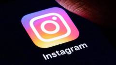 Így akadályozhatod meg valamennyire, hogy kövessen az Instagram kép