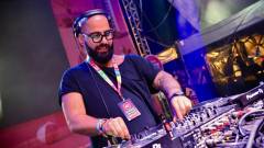 Exkluzív karanténkoncerttel jelentkezik Lotfi Begi, az ország egyik leghallgatottabb DJ-je kép