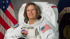 A NASA korábbi űrhajósa az első nő, aki elérte a Föld legmélyebb pontját kép
