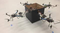 Vezérlőrendszer segíti több drón együttműködését a nehéz csomagok szállításához kép