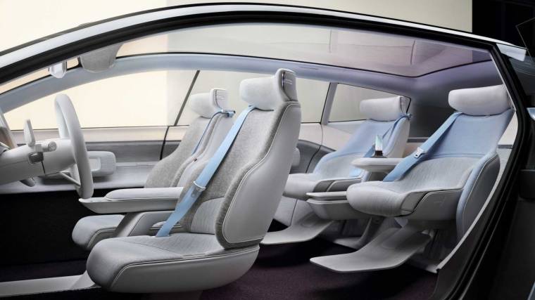 A Volvo Recharge a hírek szerint már lehetővé teszi majd az önvezető módot, igaz, egyelőre csak az autópályán (Fotó: Volvo)