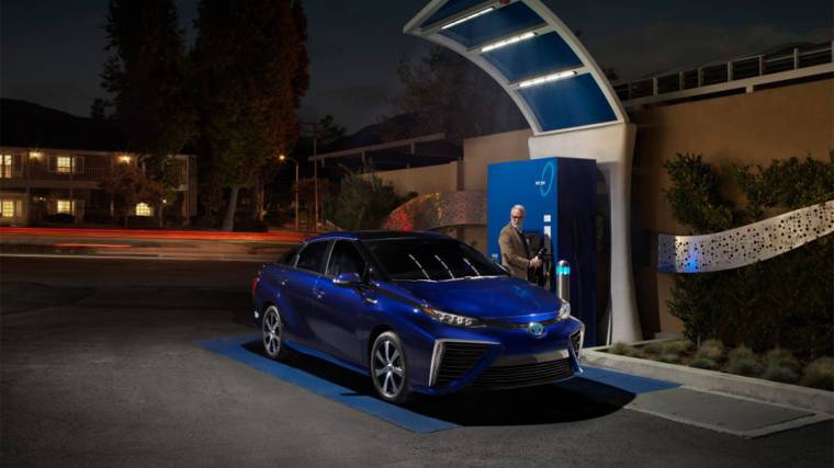 A hidrogénhajtású autók képviselik a következő lépcsőt az elektromos hajtás evolúciójában (Fotó: Toyota)