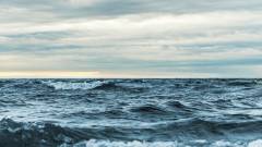 Látványos installáció mutatja, meddig emelkedhet az óceánok vízszintje kép