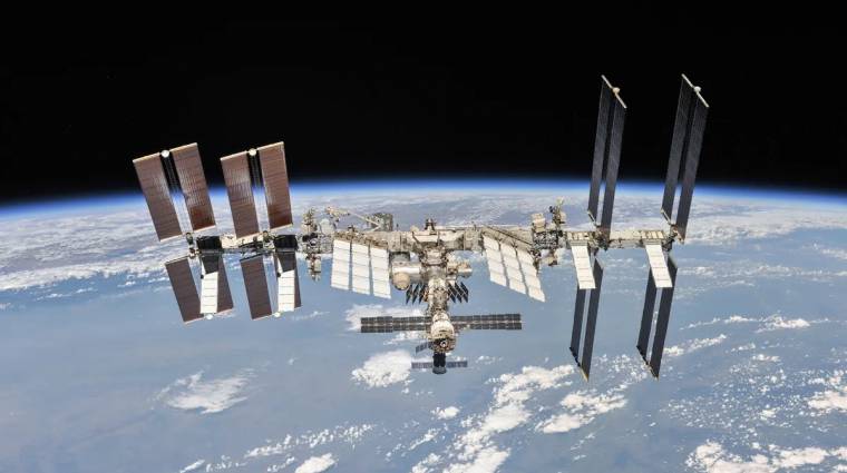 Holografikus orvosokat visz az űrbe a NASA a Hololens segítségével kép