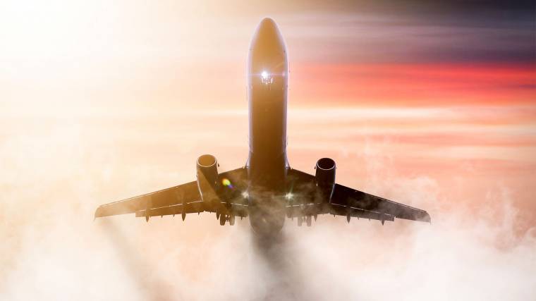 Az alternatív repülőgép-üzemanyagokra szüksége lesz az emberiségnek (Fotó: Unsplash/Eric Masur)
