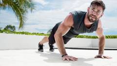 Chris Hemsworth 10 perces eszközök nélküli edzése elpusztítja a kifogásokat kép