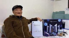 A 88 éves kínai streamer a padlóra játssza az infjoncokat kép